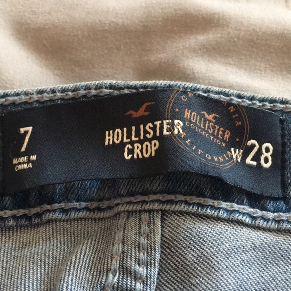 Hollister Crop Jeans - Picture 4 of 4